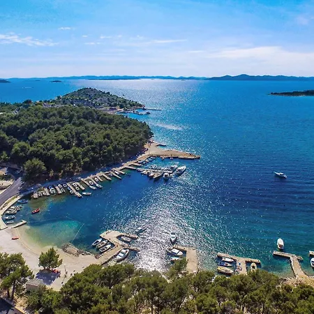 Apartment Family-friendly With Swimming Pool Drage, Biograd - 27813